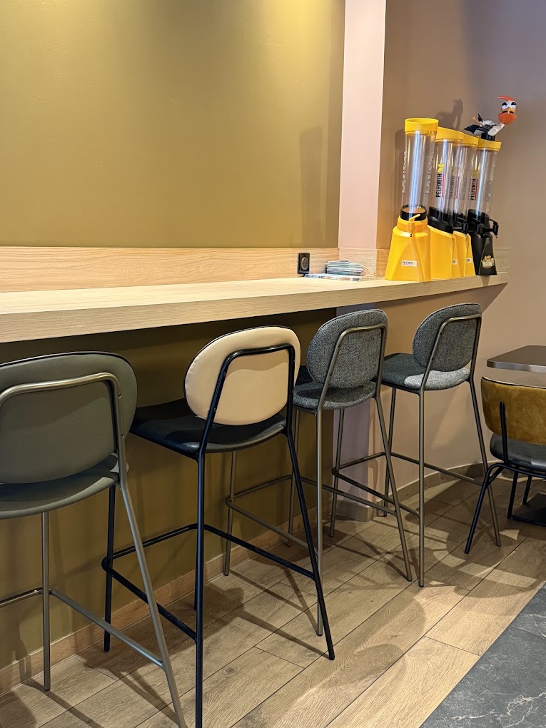 Bar-brasserie with large terrace for sale – Amiens city centre – French receivership - Photo 7