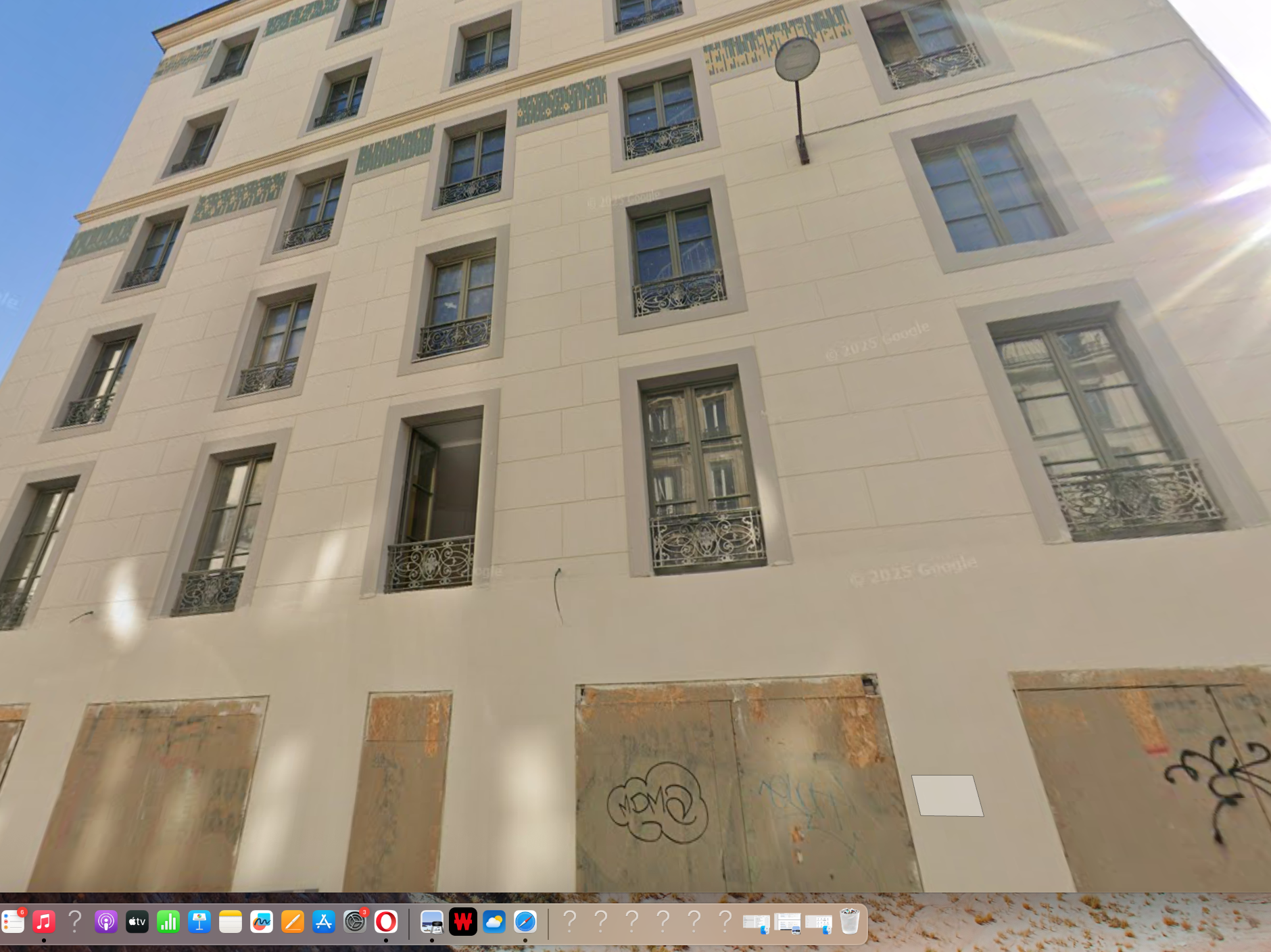 Tourist hotel for takeover – Paris 10th – Judicial liquidation - Photo 4