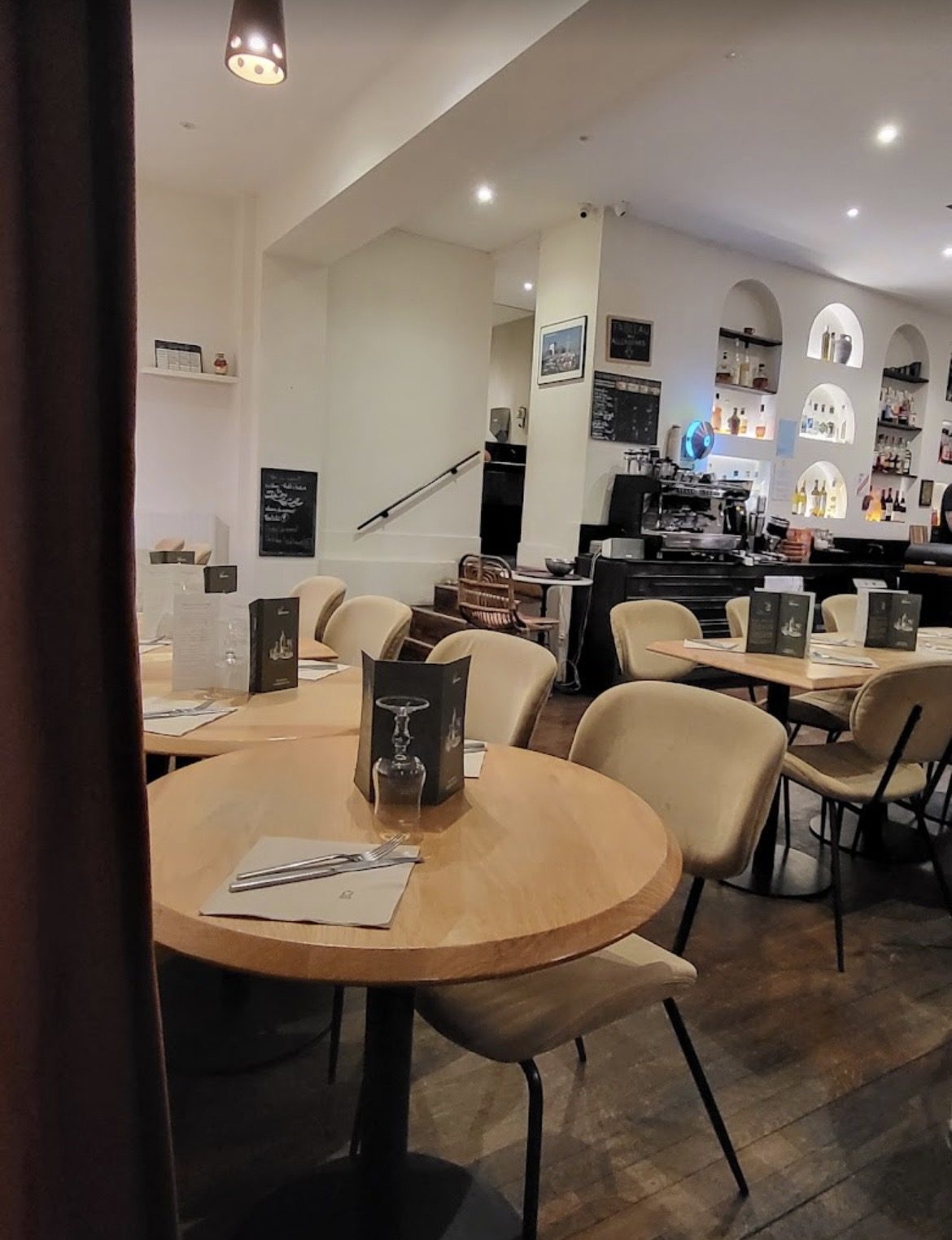 Restaurant traditionnel grec avec Licence IV – Paris 12e – Liquidation judiciaire - Photo 4