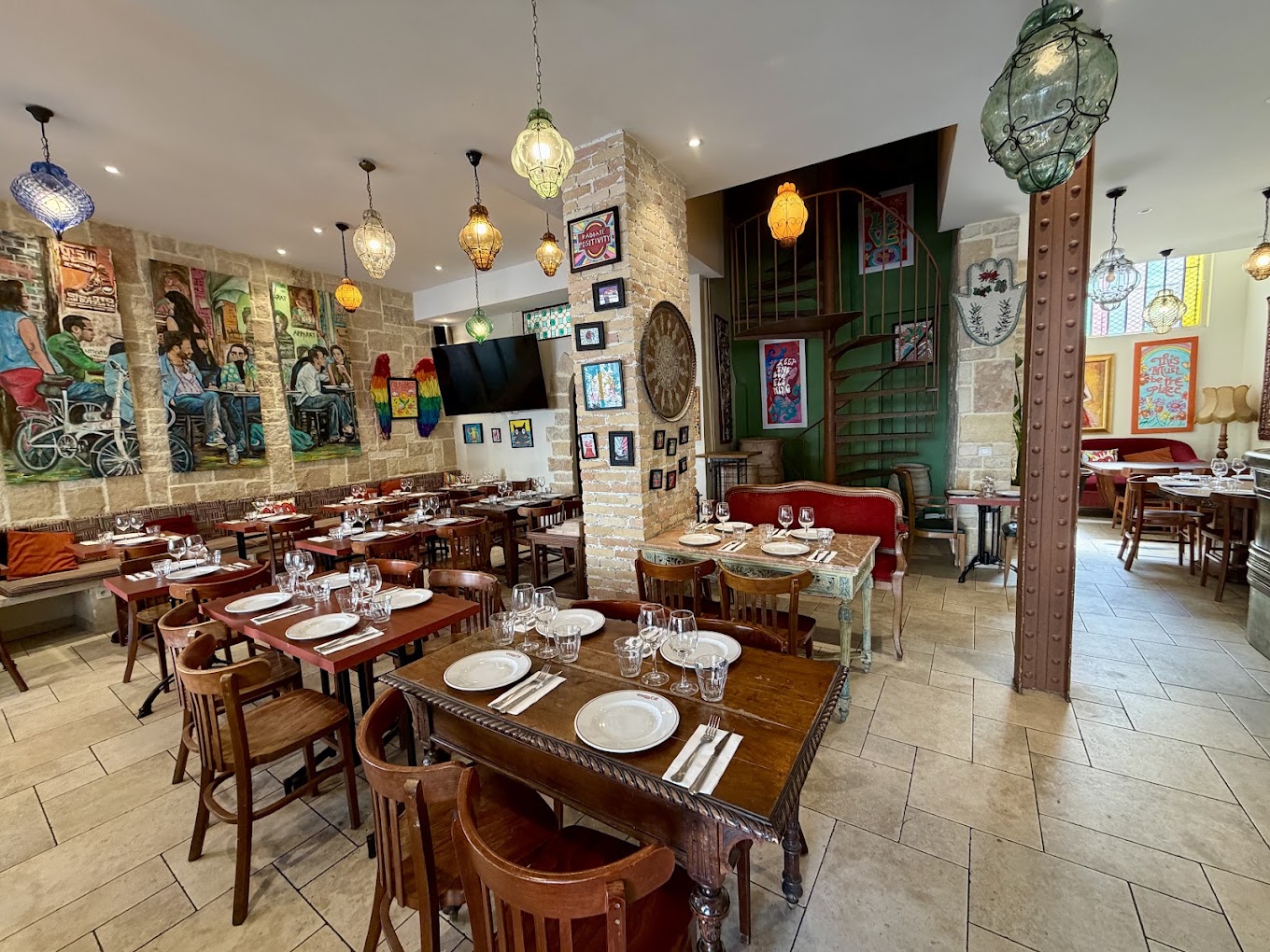 Restaurant avec Licence IV à reprendre – Paris 10e – Procédure collective - Photo 3