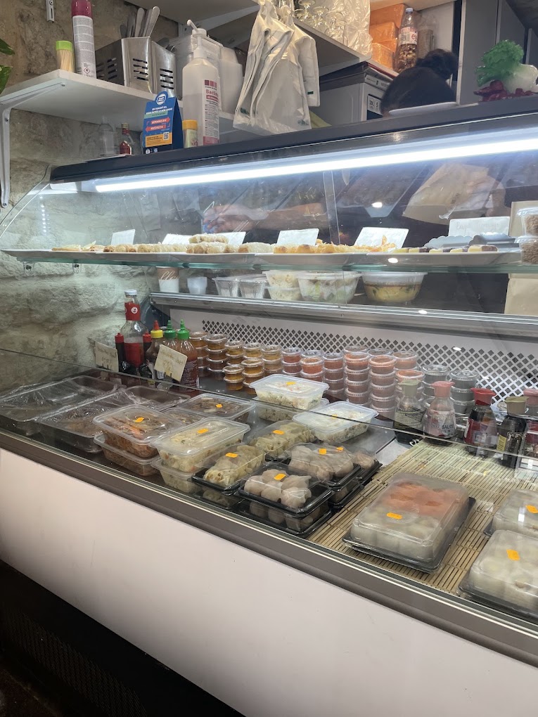 Fast-food business for sale – Paris 13th – Court-ordered liquidation - Photo 3