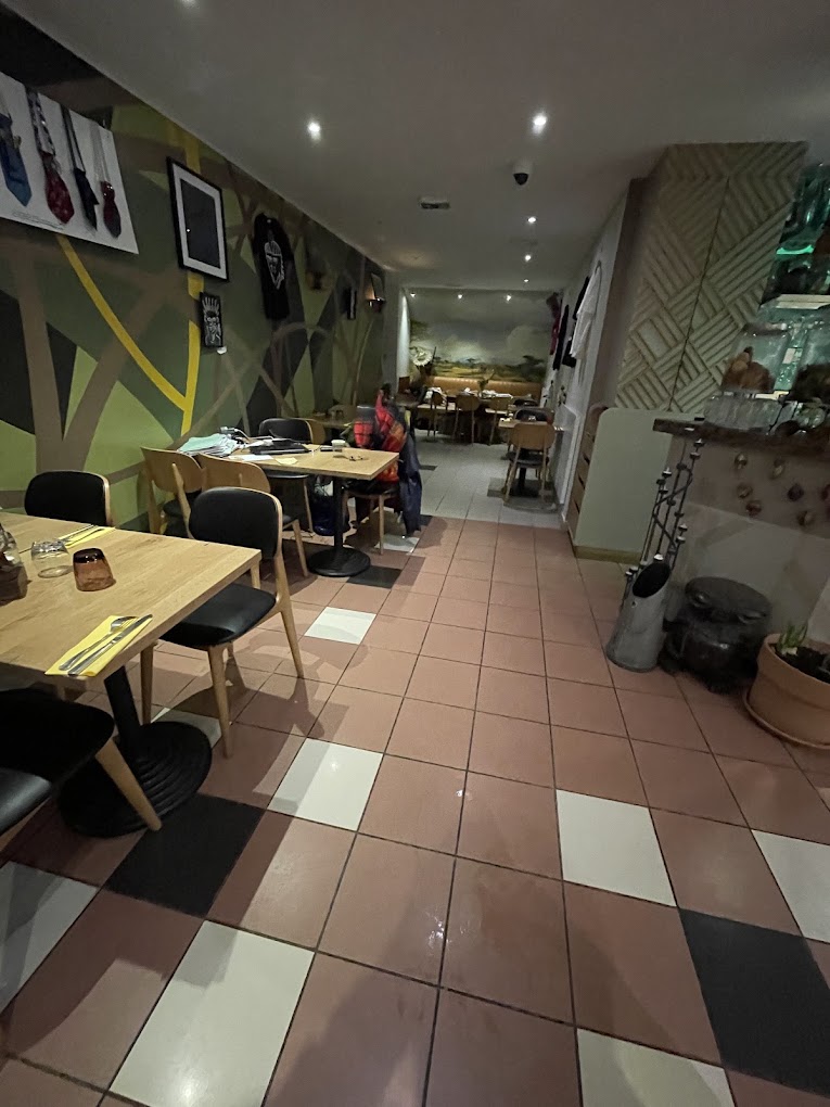 Restaurant historique 121 m² – Montreuil / proche Paris – Plan de cession - Photo 3